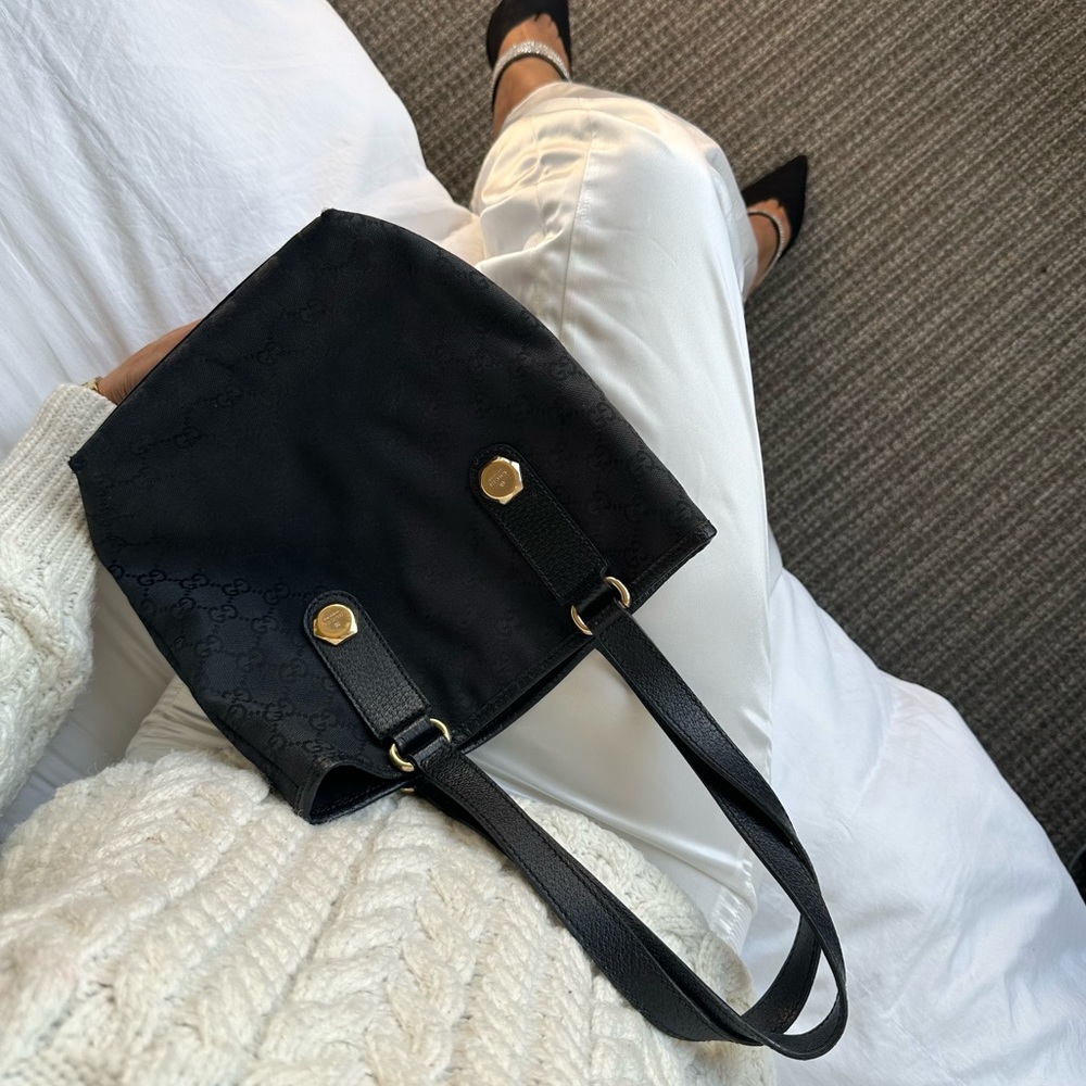Authentic Gucci Charmy Small Tote shoulder Bag